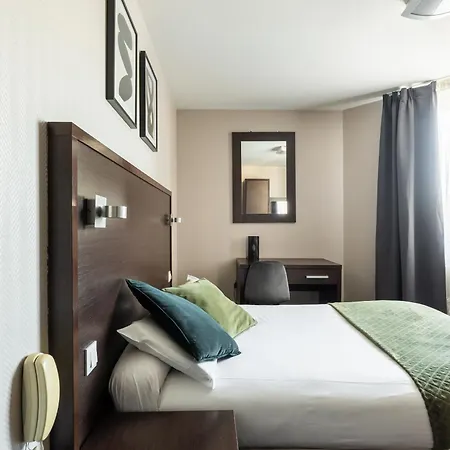 Hotel Bristol Nord Parigi